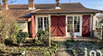 Traditional house 2 rooms of 60 m² in Jouet-sur-l'Aubois (18320)