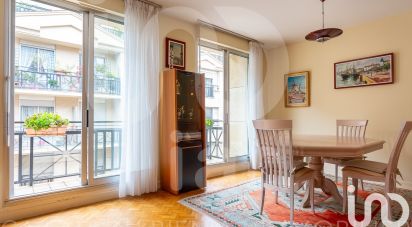 Apartment 4 rooms of 82 m² in Les Lilas (93260)