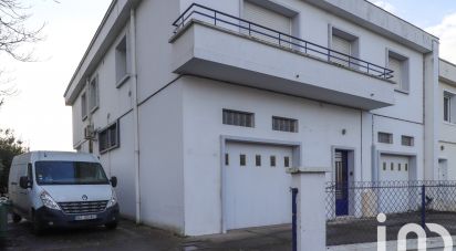 Parking/garage/box de 35 m² à Eysines (33320)