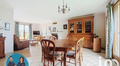 House 4 rooms of 91 m² in Tremblay-les-Villages (28170)