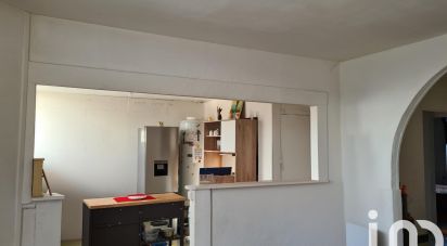 House 3 rooms of 58 m² in Champigny (89340)