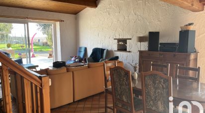 Country house 7 rooms of 195 m² in Corme-Écluse (17600)