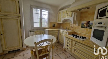 Traditional house 4 rooms of 84 m² in Valensole (04210)