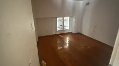 Appartement 4 pièces de 67 m² à Bordeaux (33000)