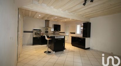 Town house 6 rooms of 82 m² in Carrières-sous-Poissy (78955)