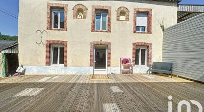 Village house 5 rooms of 107 m² in Forcé (53260)