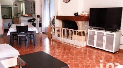 Apartment 5 rooms of 116 m² in Gréoux-les-Bains (04800)