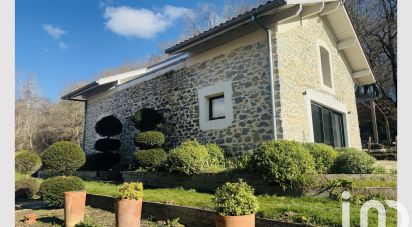 Domaine 7 pièces de 370 m² à Saint-André-de-Seignanx (40390)