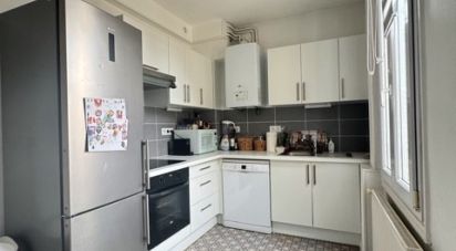 Apartment 3 rooms of 57 m² in Reims (51100)