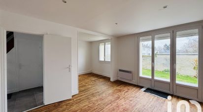 Maison de ville 4 pièces de 81 m² à Camon (80450)