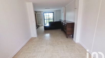 House 6 rooms of 112 m² in Morangis (91420)