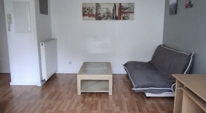 Apartment 4 rooms of 80 m² in Ronchin (59790)