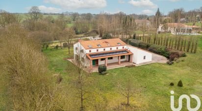 Country house 10 rooms of 210 m² in MONTREVAULT (49110)