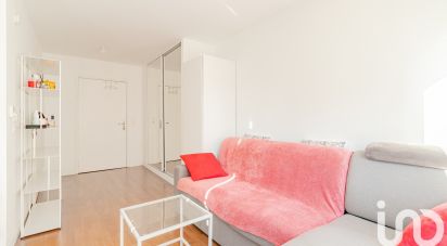 Studio 1 room of 28 m² in Montrouge (92120)