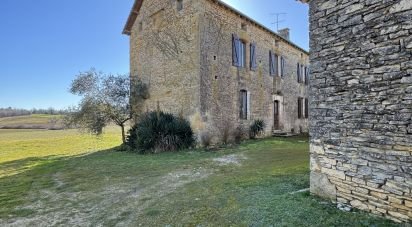 Country house 15 rooms of 289 m² in Saint-Geniès (24590)