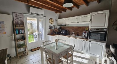 Maison 3 pièces de 97 m² à Xambes (16330)