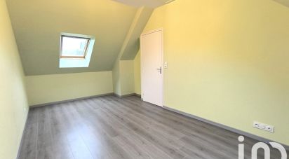 House 4 rooms of 80 m² in Juvigné (53380)