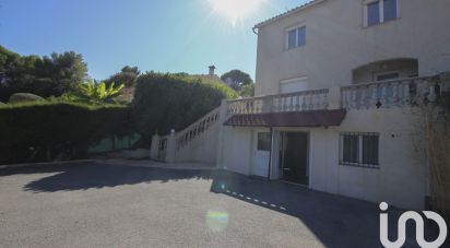 Traditional house 6 rooms of 165 m² in Mougins (06250)