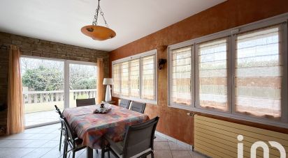 House 6 rooms of 134 m² in Sucy-en-Brie (94370)