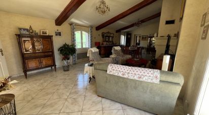 House 9 rooms of 300 m² in Beaucaire (30300)