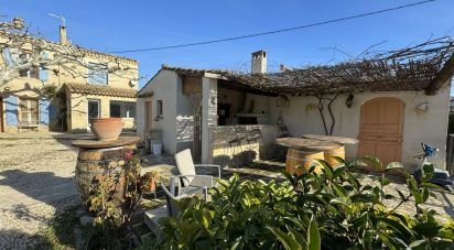 Maison 9 pièces de 300 m² à Beaucaire (30300)