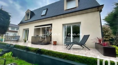 House 7 rooms of 160 m² in Ermont (95120)