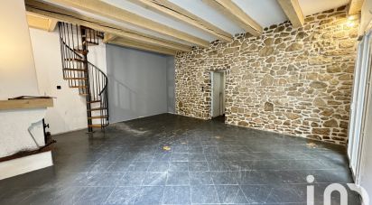 House 4 rooms of 95 m² in Nîmes (30900)