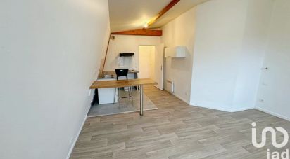 Appartement 1 pièce de 29 m² à Sainte-Geneviève-des-Bois (91700)