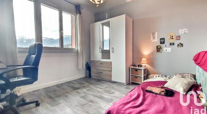 Apartment 3 rooms of 69 m² in Albertville (73200)