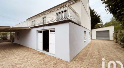 House 8 rooms of 172 m² in Saint-Père (58200)