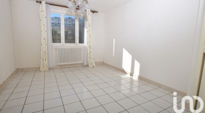 Appartement 3 pièces de 55 m² à Saint-Étienne (42100)