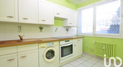 Appartement 3 pièces de 55 m² à Saint-Étienne (42100)