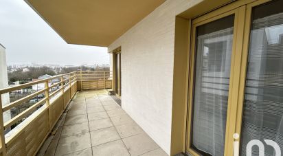 Appartement 3 pièces de 79 m² à Montreuil (93100)