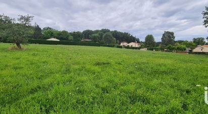 Land of 14,320 m² in Saint-Nexans (24520)