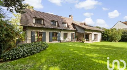 House 10 rooms of 277 m² in Saulx-les-Chartreux (91160)