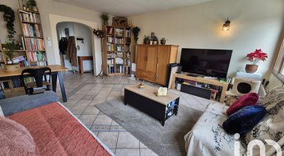 Apartment 3 rooms of 75 m² in Sonchamp (78120)