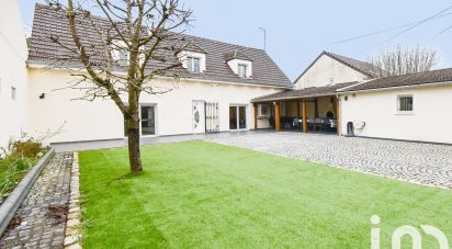 Traditional house 7 rooms of 180 m² in Gagny (93220)