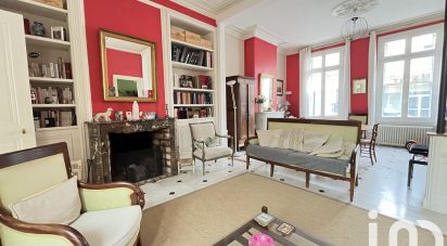 Town house 8 rooms of 212 m² in Paris (75019)