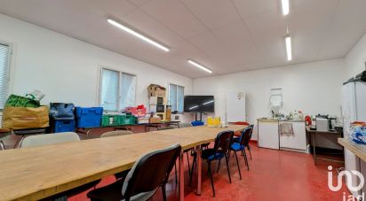 Business premises of 1,500 m² in Neufmoutiers-en-Brie (77610)