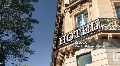 Hotel 3* of 550 m² in Paris (75019)