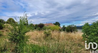 Land of 1,312 m² in Montmeyan (83670)