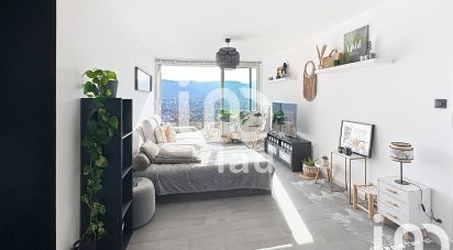 Apartment 3 rooms of 71 m² in Marseille (13009)