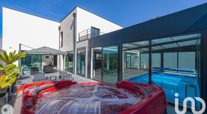 Maison 9 pièces de 380 m² à Maidières (54700)