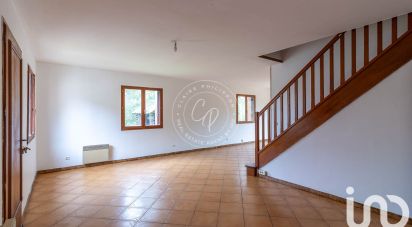 House 6 rooms of 124 m² in Thoiry (78770)