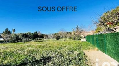 Land of 450 m² in Thuir (66300)