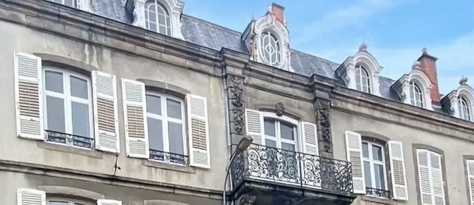 Apartment 5 rooms of 150 m² in Limoges (87000)