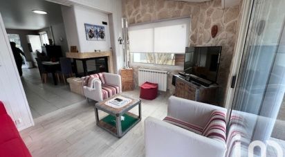 House 4 rooms of 102 m² in Saint-Hilaire-de-Riez (85270)