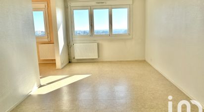 Apartment 2 rooms of 53 m² in Nantes (44200)