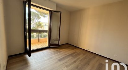 Apartment 2 rooms of 52 m² in Saint-Raphaël (83700)