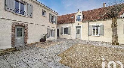 Village house 9 rooms of 225 m² in Donnemarie-Dontilly (77520)